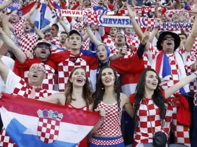 Top 99+ ảnh cổ động viên Croatia 