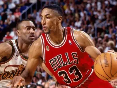  99+ ảnh Scottie Pippen, người đồng đội hoàn hảo của Michael Jordan