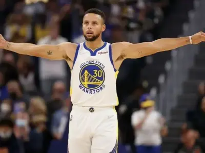99+ ảnh Stephen Curry, nhà vô địch vĩ đại nhất thập kỷ 2010