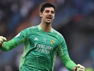 99+ ảnh khoảnh khắc ấn tượng của Courtois