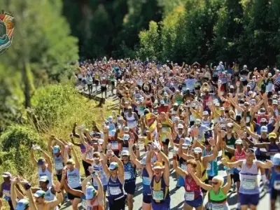 Bộ sưu tập hình ảnh ấn tượng từ trận đấu Comrades Marathon