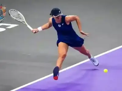 Khoảnh khắc vàng trong trận đấu WTA Finals qua ảnh