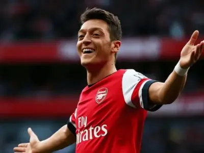 Bộ sưu tập hình ảnh chế Mesut Özil cute ngộ nghĩnh mới nhất