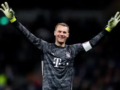 Bộ sưu tập ảnh chế Manuel Neuer đẹp nhất mọi thời đại