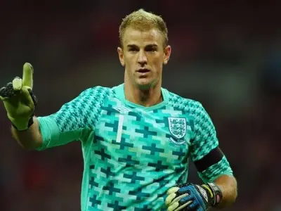 Ngắm nhìn khoảnh khắc dễ thương hài hước qua loại ảnh chế Joe Hart