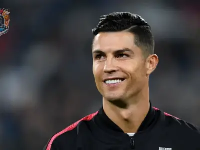 Cristiano Ronaldo là ai? Tiểu sử và những thành tựu nổi bật