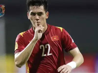 Tiểu sử Nguyễn Tiến Linh - Ngôi sao sáng của bóng đá Việt Nam